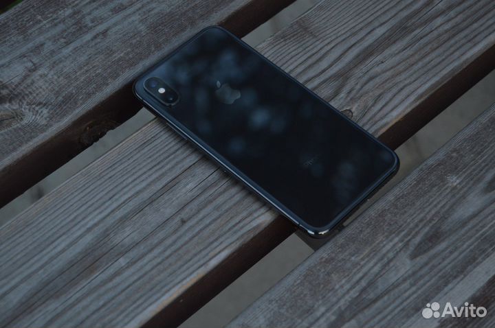 iPhone x 64gb