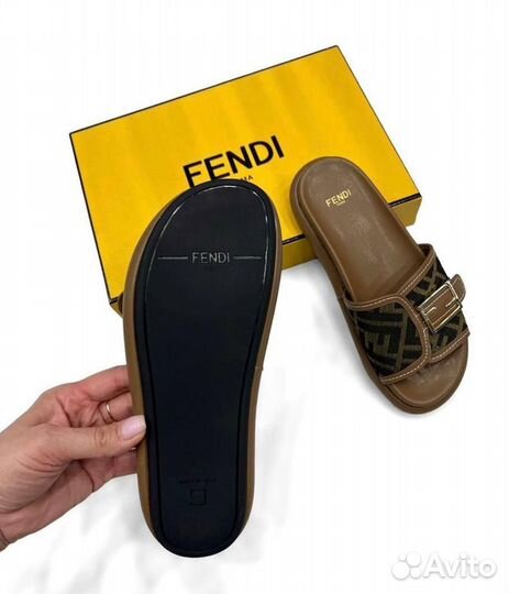 Тапочки fendi женские