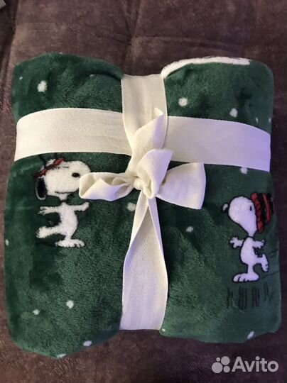 Плед новый с надписью «Будь счастлив»