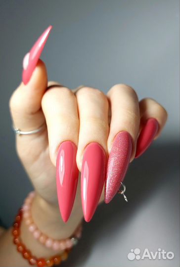 Маникюр на дому