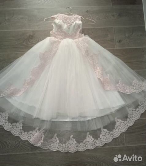 Нарядное платье для девочки 98-104-110