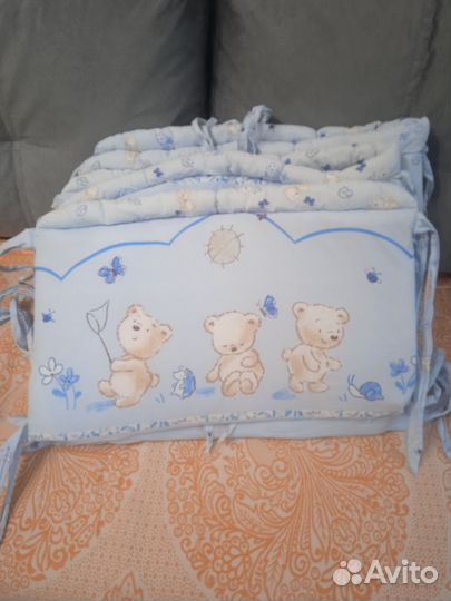 Бортики в детскую кроватку