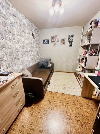 4-к. квартира, 63 м², 1/5 эт.