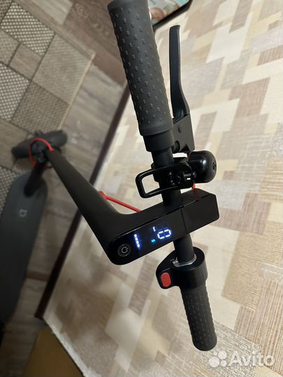 Электросамокат Xiaomi m365 pro