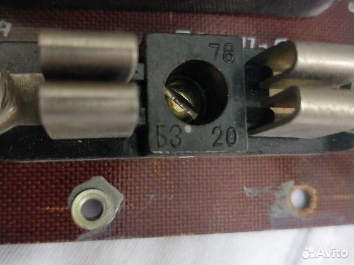 Блок защиты бз - 20 СССР на блоке предохранителей