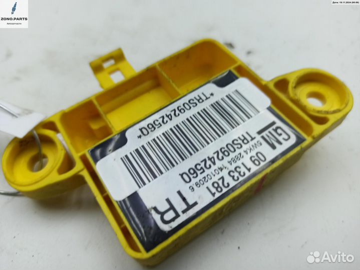 Датчик удара (Airbag) 09133281 на Opel Astra G