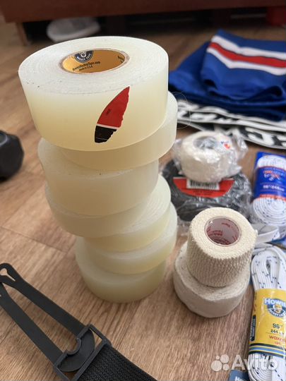 Хоккейная лента, атрибуты