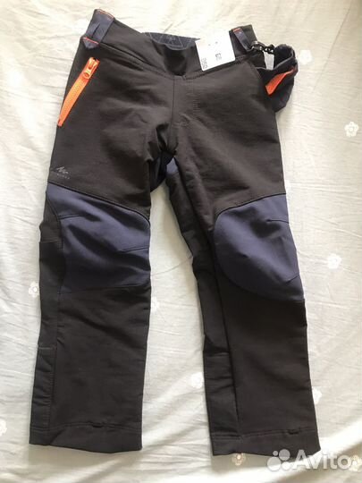 Брюки на мальчика 86 новые