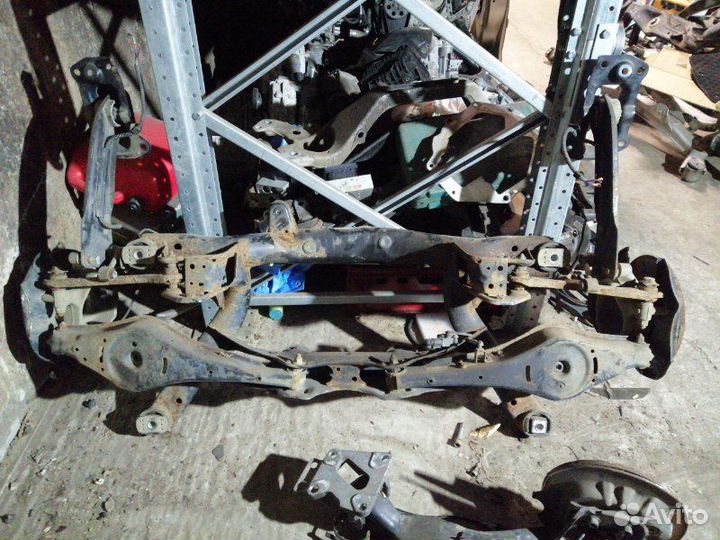 Балка задняя Volkswagen Tiguan 5N CAW