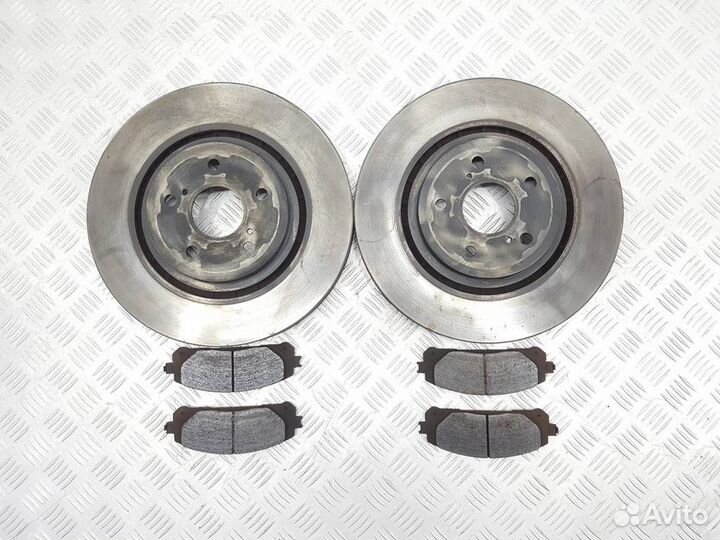 Диск тормозной передний Lexus RX