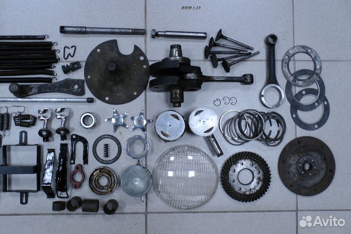 Мотоциклы BMW R-35 и NSU 201