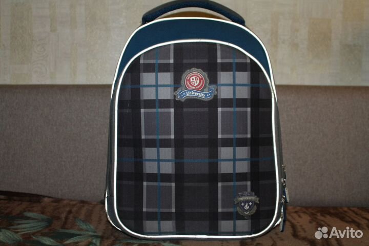 Школьный рюкзак