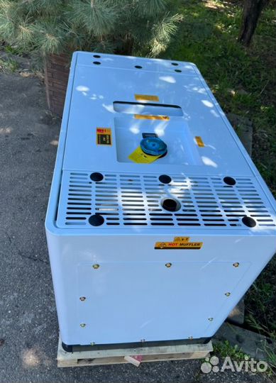 Генератор дизельный 15 кВт G-power трехфазный DG18