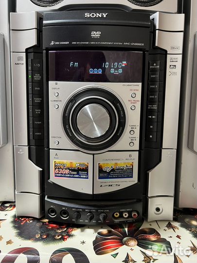 Музыкальный центр sony