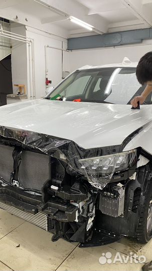 Оклейка автомобили пленкой