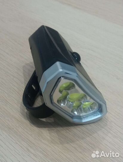 Велосипедный фонарь