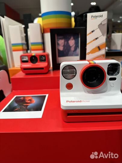 Фотоаппарат моментальной печати Polaroid Now Gen2