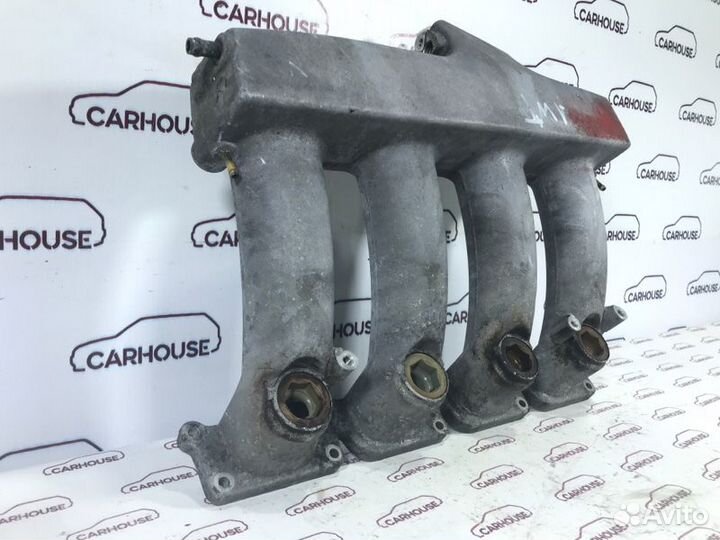 Коллектор впускной Volkswagen Passat B5 1.8 AWT