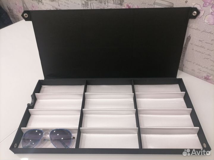 Планшет для очков