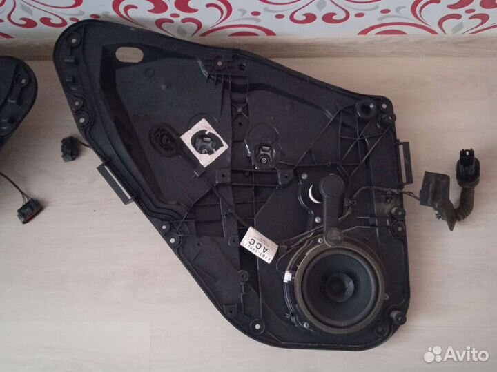 Стеклоподъемник механический