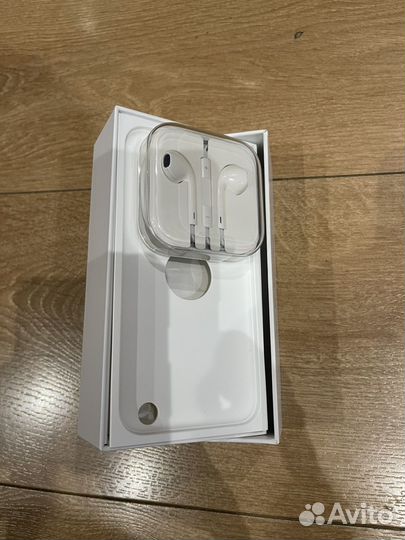 Наушники earpods