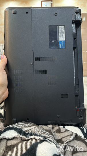 Ноутбук asus