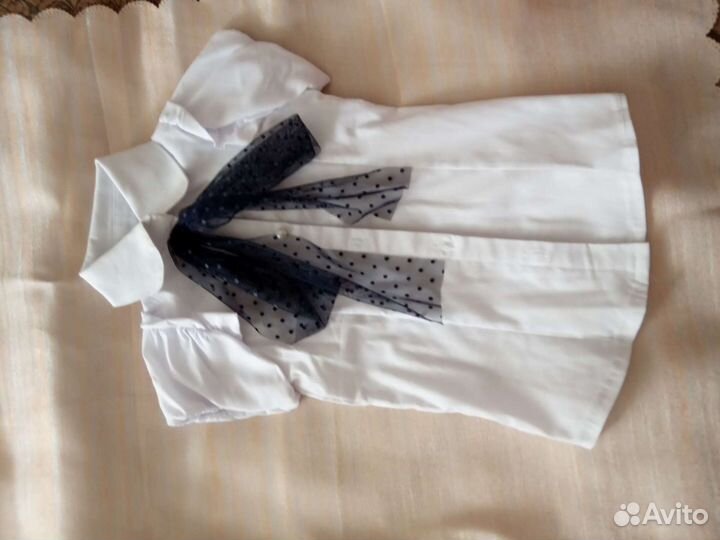 Блузка на девочку новая
