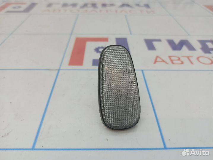 Повторитель поворота белый Cadillac SRX 10364604