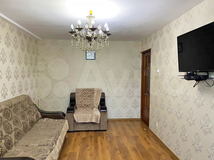 2-к. квартира, 54 м², 5/5 эт.