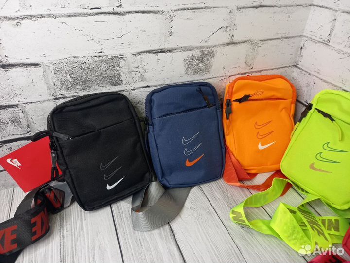 Сумка Nike через плечо