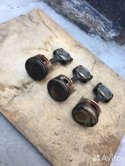 Шатуны с поршнями на Деу Матиз 0.8