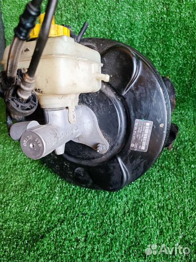 Вакуумный усилитель тормозов Шкода Октавия тур А4