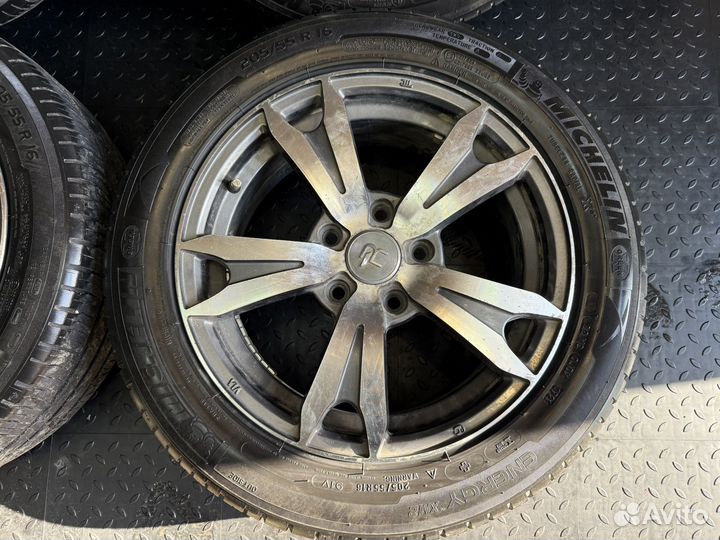 Клеса r16 5x114.3 205/55 michelin