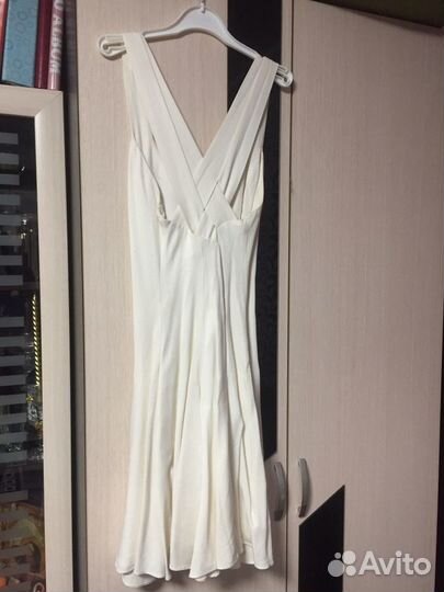 Платье летнее 44