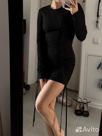 Платье с завязками