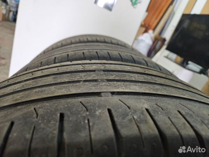 Continental ContiPremiumContact 5 225/60 R17 99V