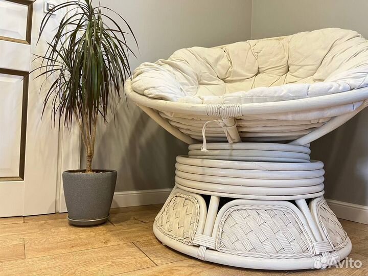 Кресло-качалка из настоящего ротанга