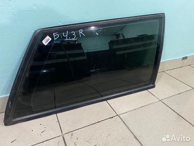Стекло треугольник заднее правое VW Passat B4