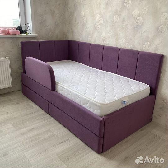 Детская подрастковая мягкая кровать со спинками