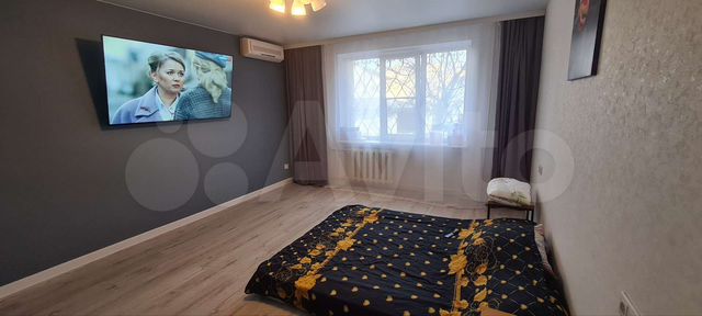 2-к. квартира, 74,4 м², 1/9 эт.