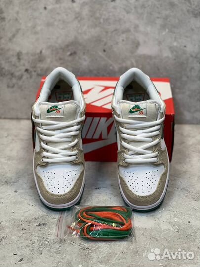 Кроссовки Nike Air Jorden 1 (42)