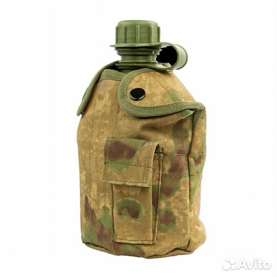 63256 Фляга пластиковая с чехлом и кружкой 1 л мох