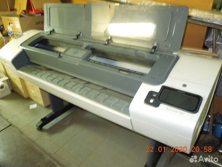 Плоттер HP DesignJet T790 (111см)