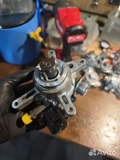 Топливный насос Тнвд porsche(№4.8 ) 261