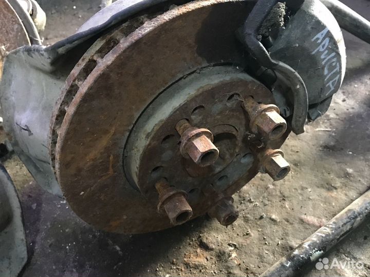 Поворотный кулак тойота ариста