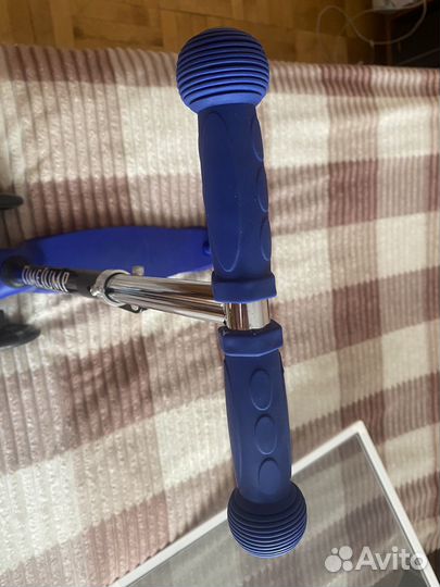 Новый самокат трехколесный