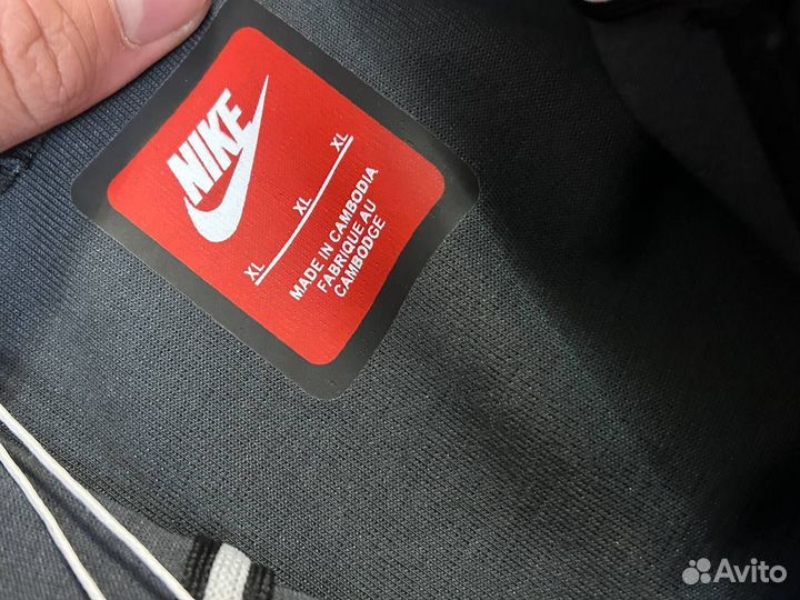 Спортивный костюм syna world