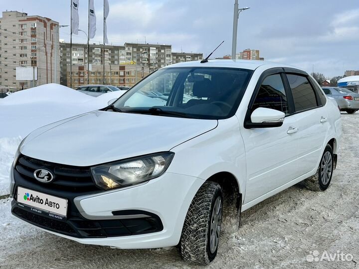 LADA Granta 1.6 МТ, 2022, 26 357 км
