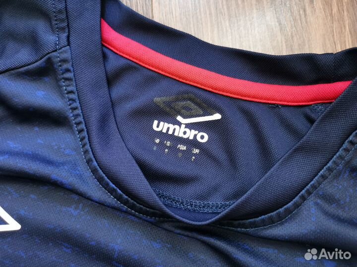 Shelbourne F.C., Umbro футбольная майка