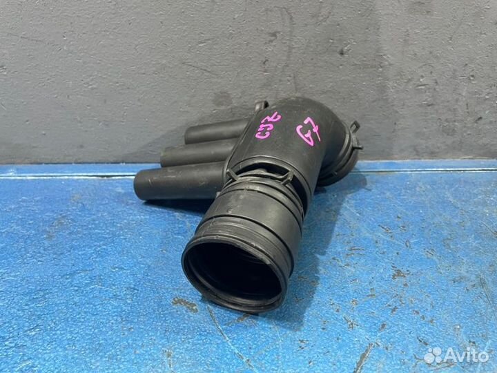 Патрубок воздушного фильтра Volkswagen Golf 7